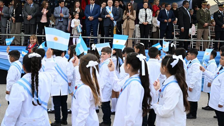 216 años de Alberdi: el homenaje que encabezó Jaldo