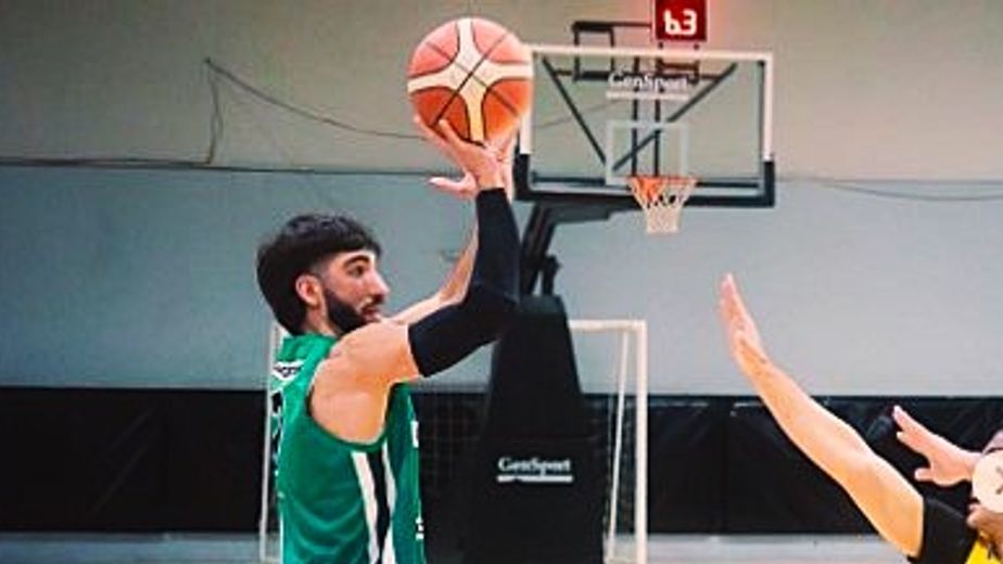 Básquet: Altense ganó y continúa como líder en la Liga de Plata