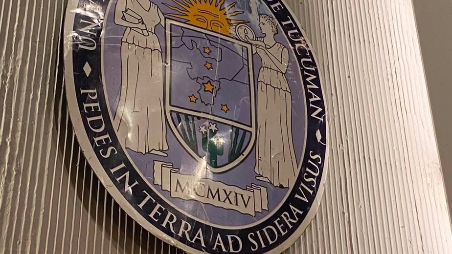 El próximo 3 de septiembre se elige nuevo rector de la UNT