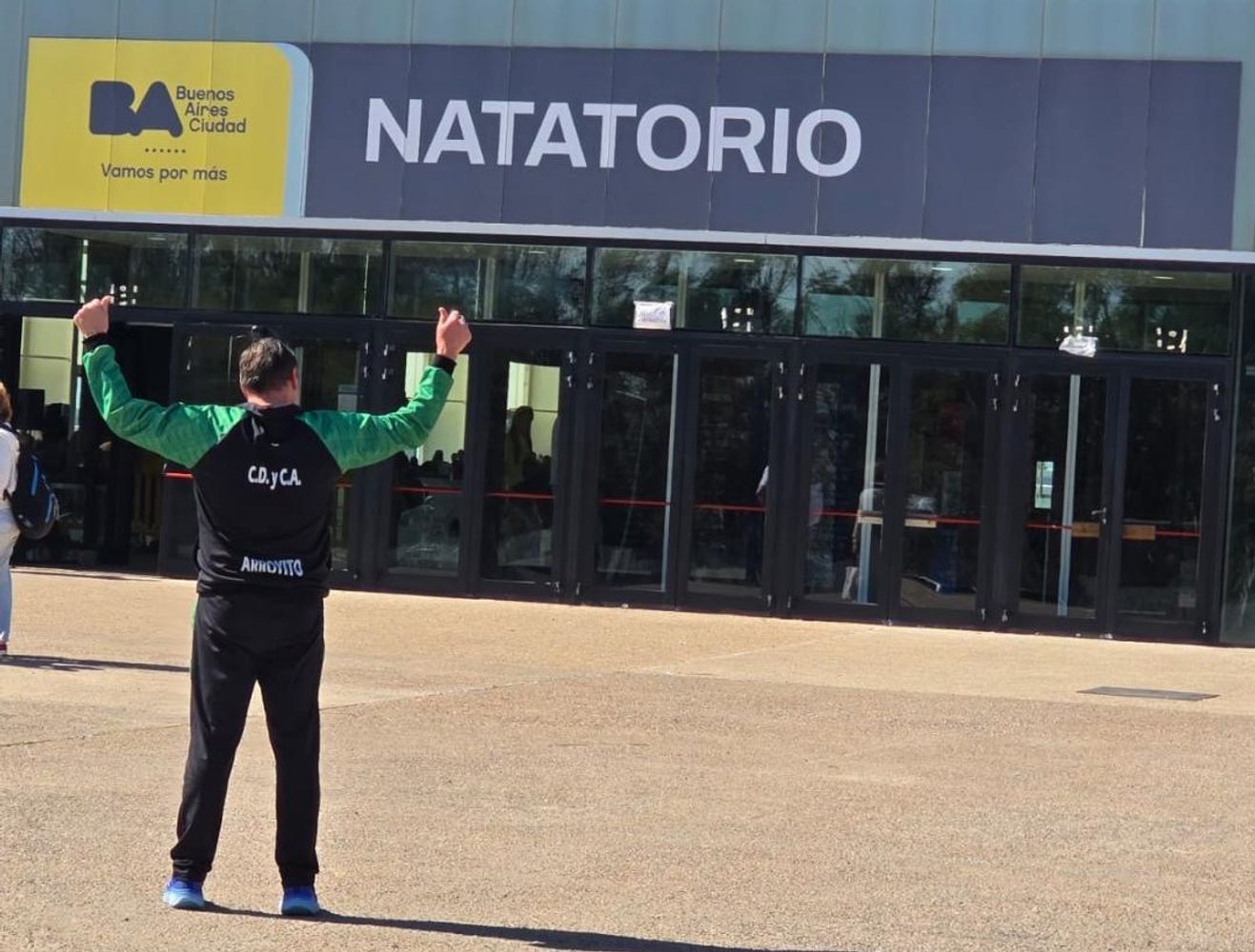 Agustin Curvino y Edgardo Burzio lograron podio en el Master Open de natación en Buenos Aires