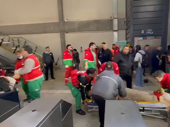 Terror en Pompeya: colapsó la escalera mecánica de la Estación Sáenz de la línea Belgrano Sur