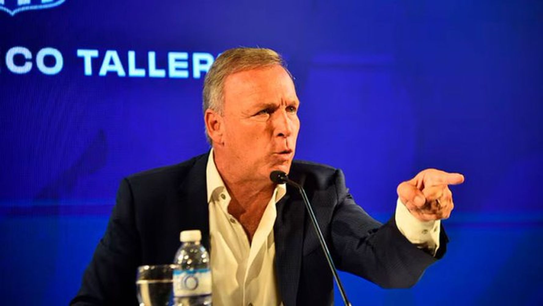 Azzaro recordó la conferencia de prensa de Andrés Fassi en la que cuestionó a Claudio Chiqui Tapia.