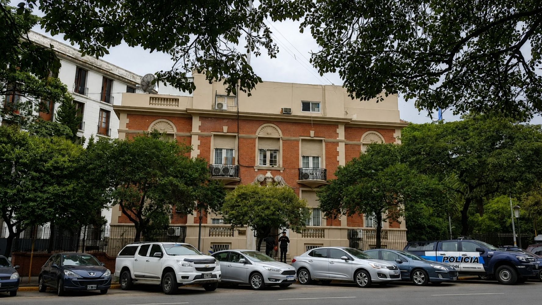 Dos detenidos en la Policía Federal de Córdoba.