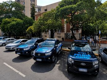 Crisis en la Policía Federal de Córdoba: dos oficiales presos por un falso allanamiento y un robo millonario