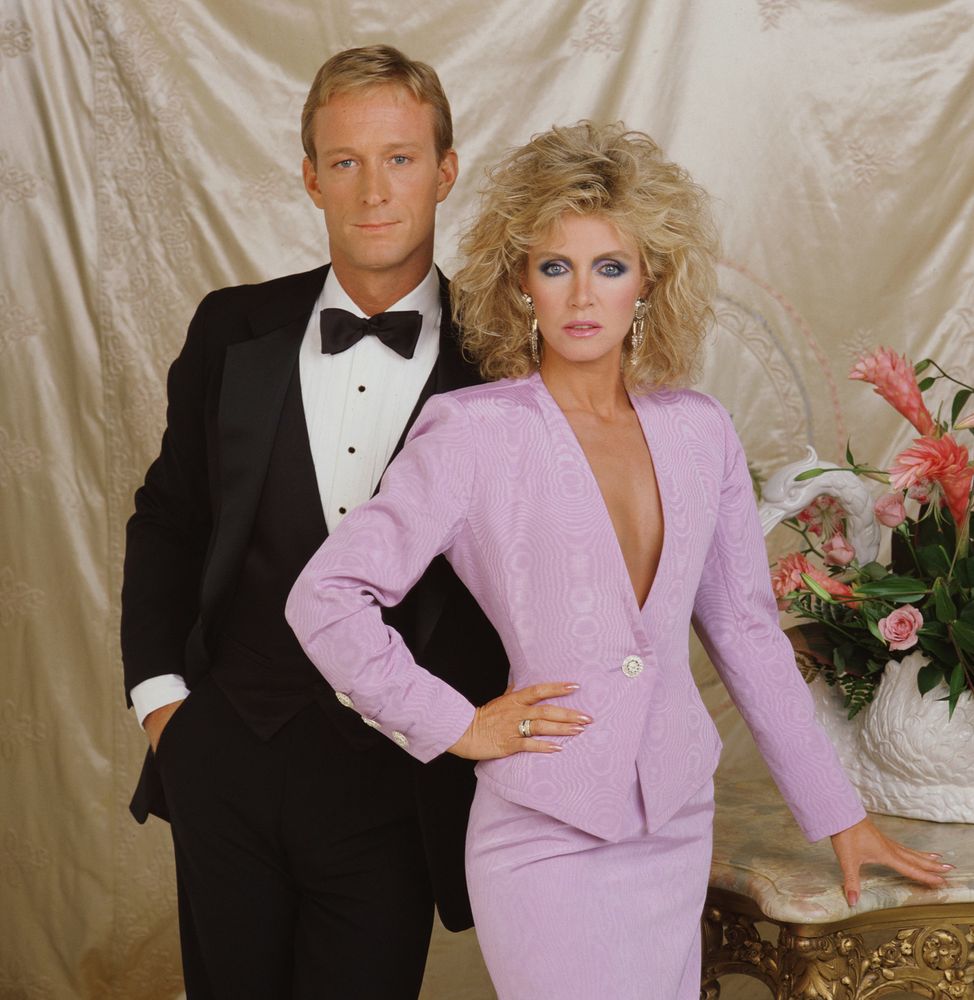 Donna Mills en Knots Landing.