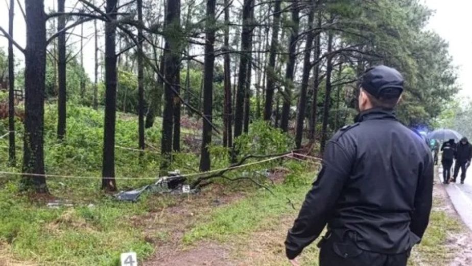 Gobernador Roca: dos hombres murieron tras despistar con una moto en la Ruta 6