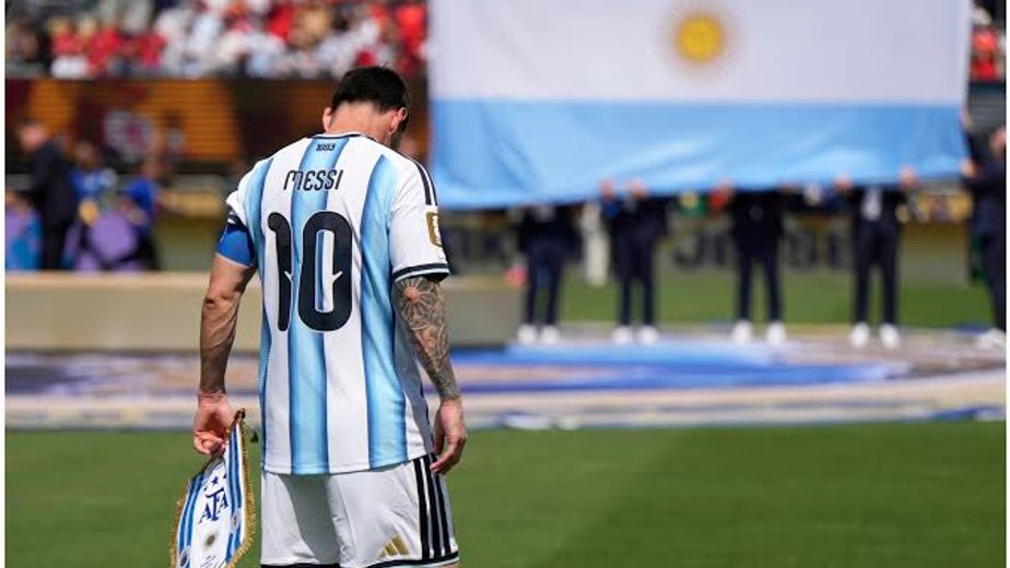 Tras el retiro de Lionel Messi, qué pasará con la número 10 de la Argentina: desde la posibilidad de sacarla hasta el jugador que podría usarla