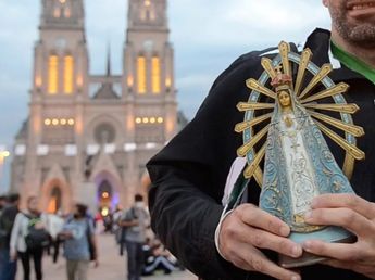 Perenigración a Luján 2026: cómo llegar de la mejor manera a la exigente caminata hacia la basílica
