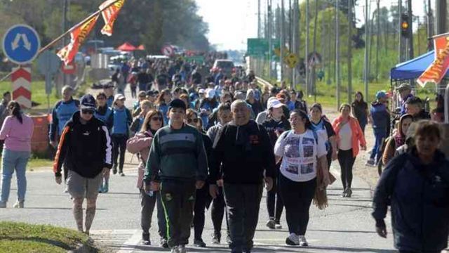 Perenigros camino a Luján.