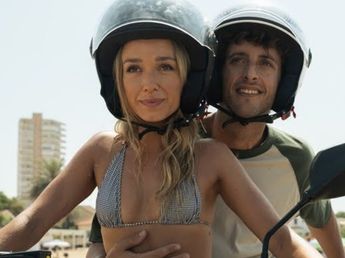 Netflix: la miniserie romántica que arrasa entre las más vistas y nació de un best seller