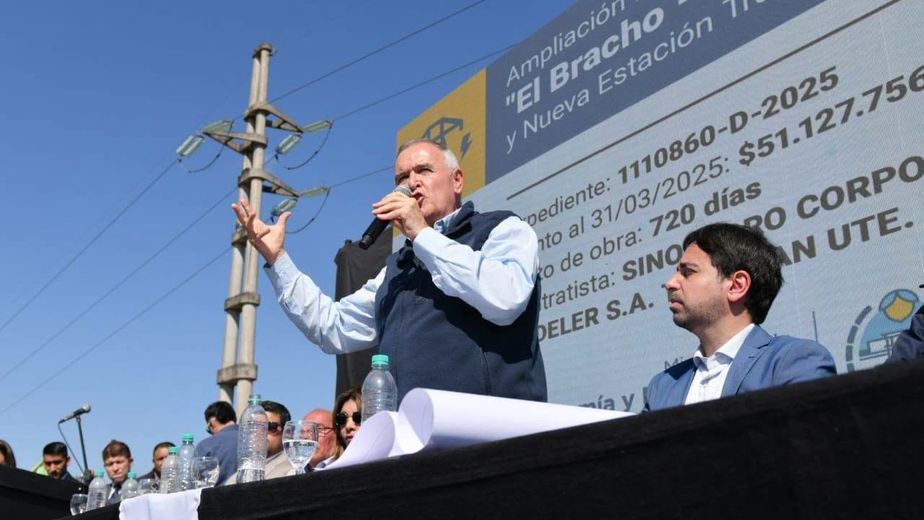 El gobernador remarcó que la recuperación de la soberanía debe trascender las diferencias partidarias.