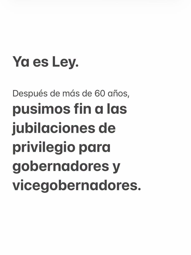 Casa de gobierno/caja de Jubilaciones ER.
