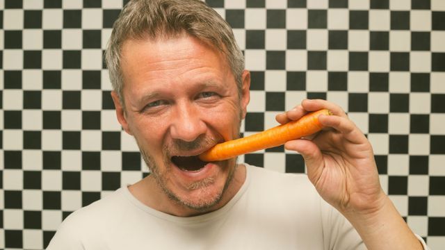 Cuál es la mejor forma de comer las zanahorias a partir de los 60 años.
