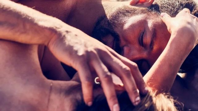 La producción polaca combina drama, pasión y conflictos familiares.