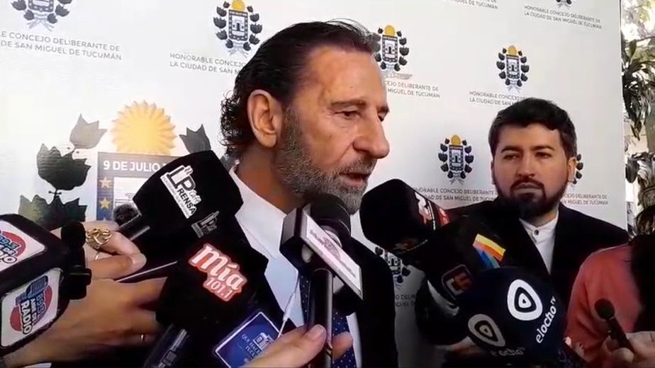 El presidente del cuerpo, Fernando Juri, detalló los beneficios de la regularización dominial en los barrios Este 2 y Copiat 1.