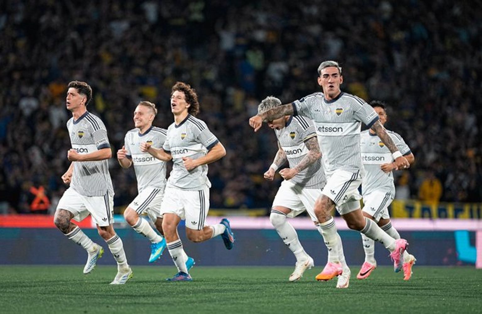 La mayoría de los titulares de Boca que clasificaron a cuartos de Copa Argentina, no estarán entre los once en Mendoza este sábado por el Clausura.