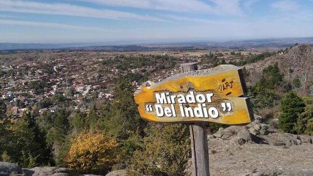 El Peñón del Indio Enamorado, un rincón de Valle Hermoso para descubrir caminando