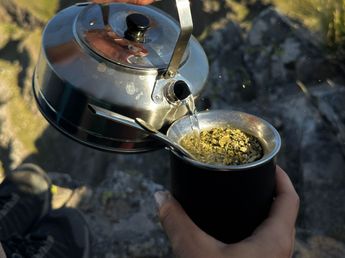 Conocé el mate de té típico de Entre Ríos: una de las formas más curiosas de consumir la infusión más argentina