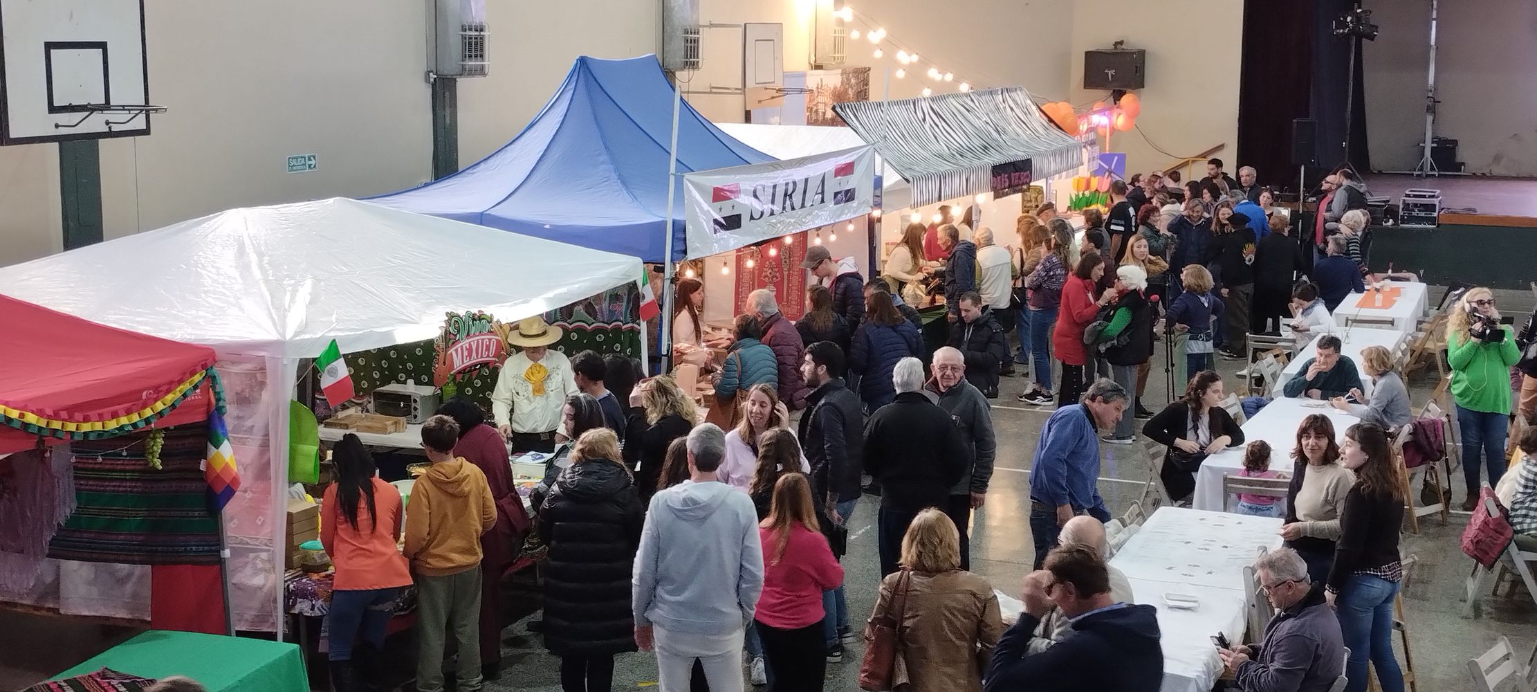 Fiesta de las Colectividades