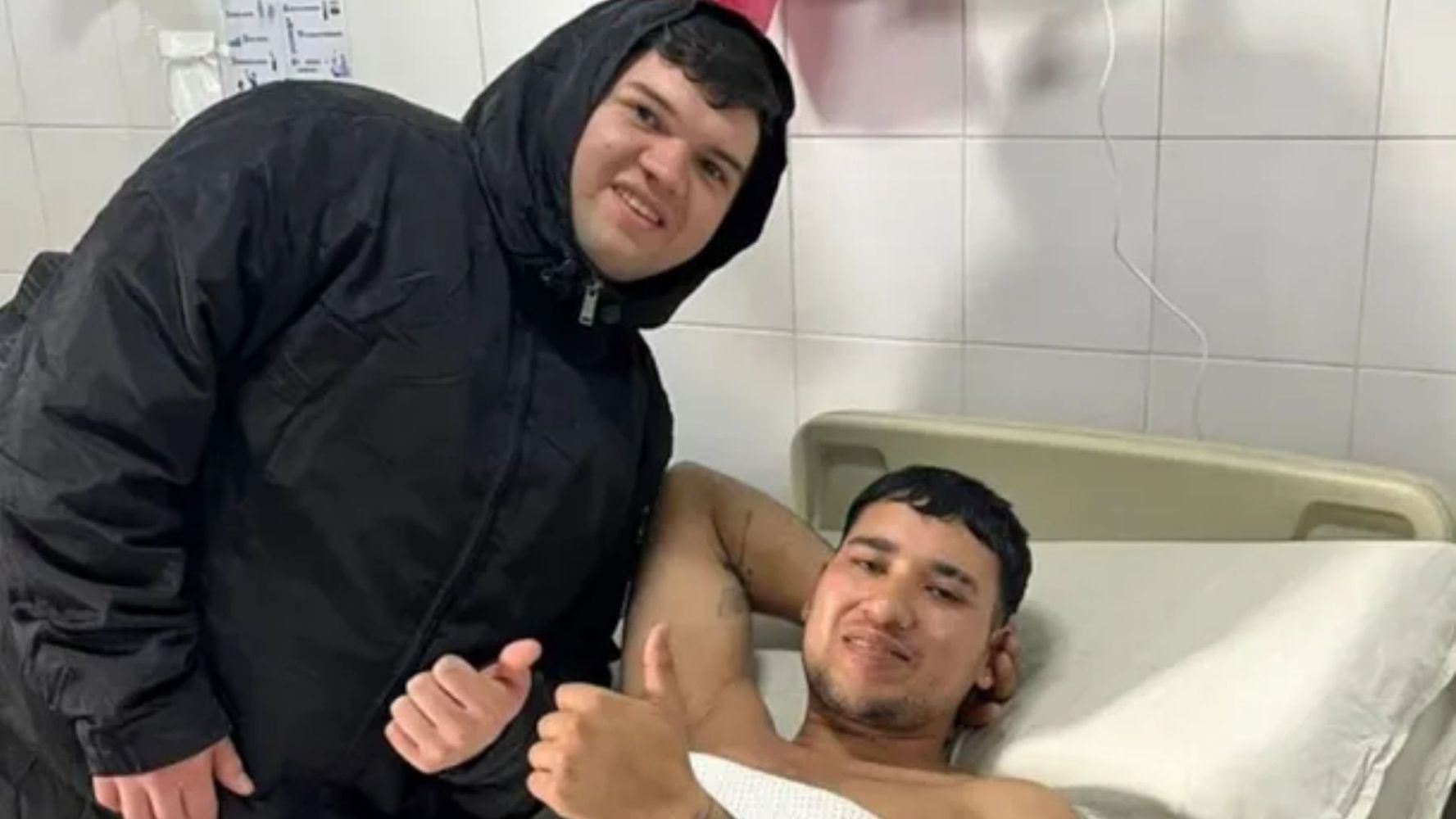 Estuvo 20 días internado por un accidente, recibió el alta y un patrullero lo atropelló al salir del hospital