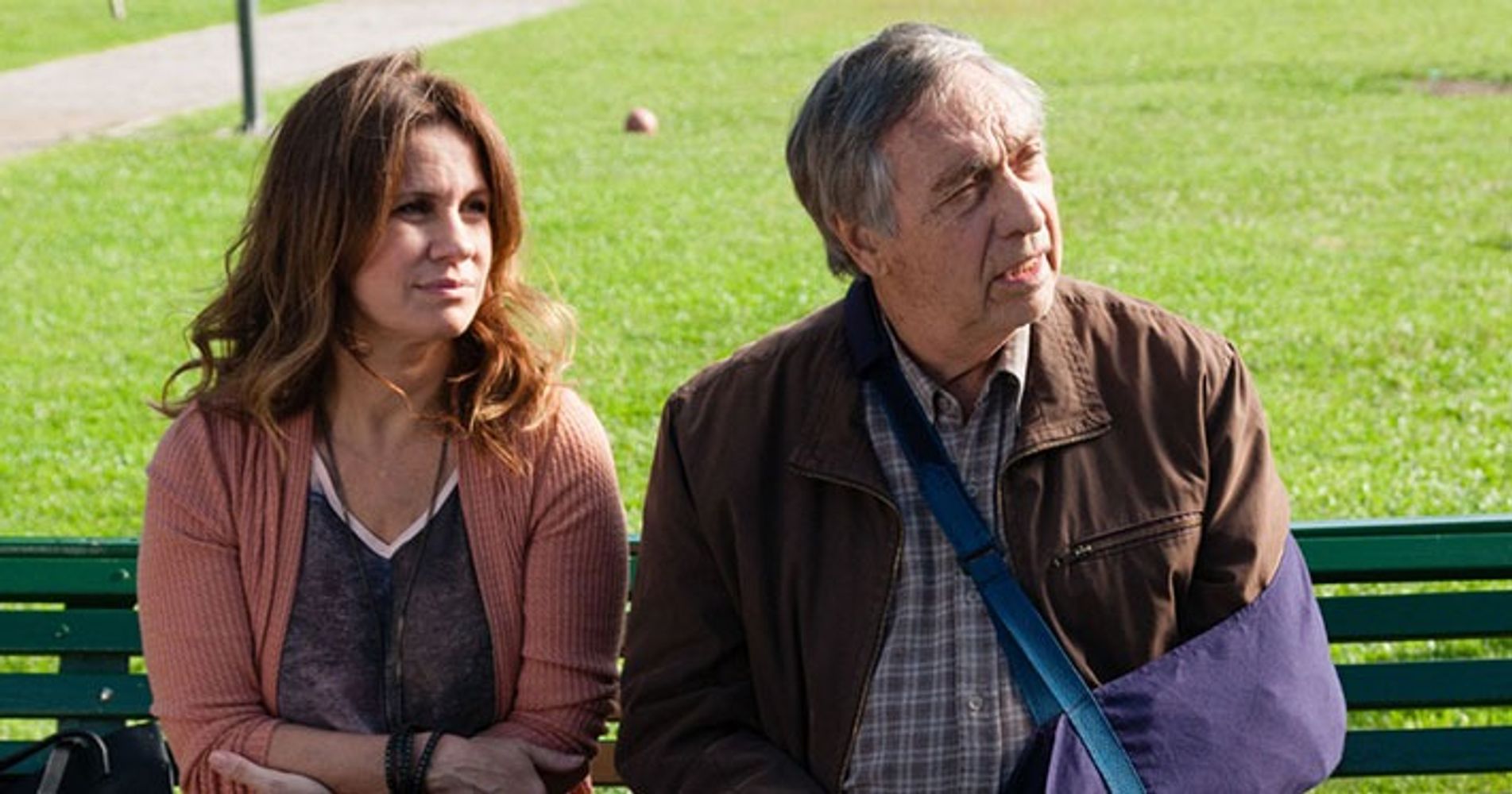 El retiro aborda la soledad y los vínculos familiares durante la adultez.