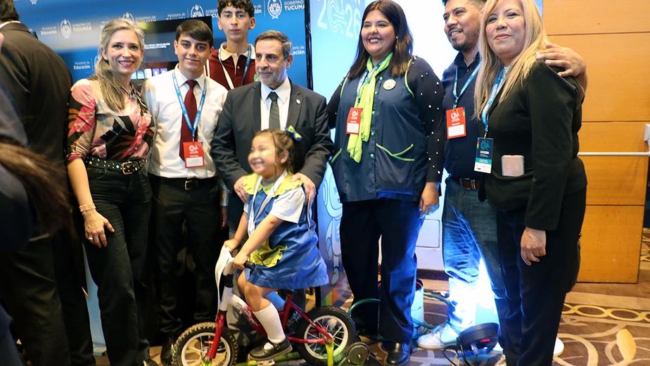 Salud Pública recorrió EXPOCON y resaltó el talento tecnológico tucumano