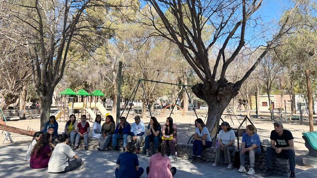 La jornada combinó ejercicio físico, talleres y charlas a cargo de un equipo interdisciplinario de profesionales.