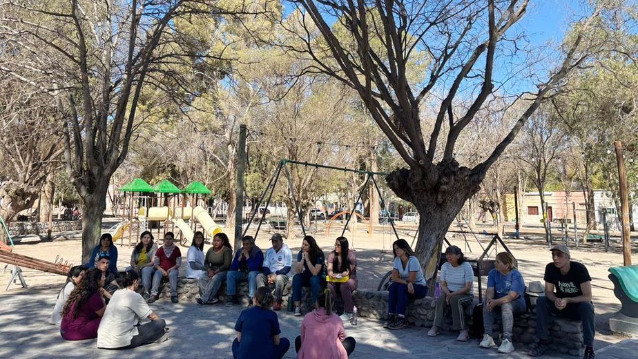 La jornada combinó ejercicio físico, talleres y charlas a cargo de un equipo interdisciplinario de profesionales.