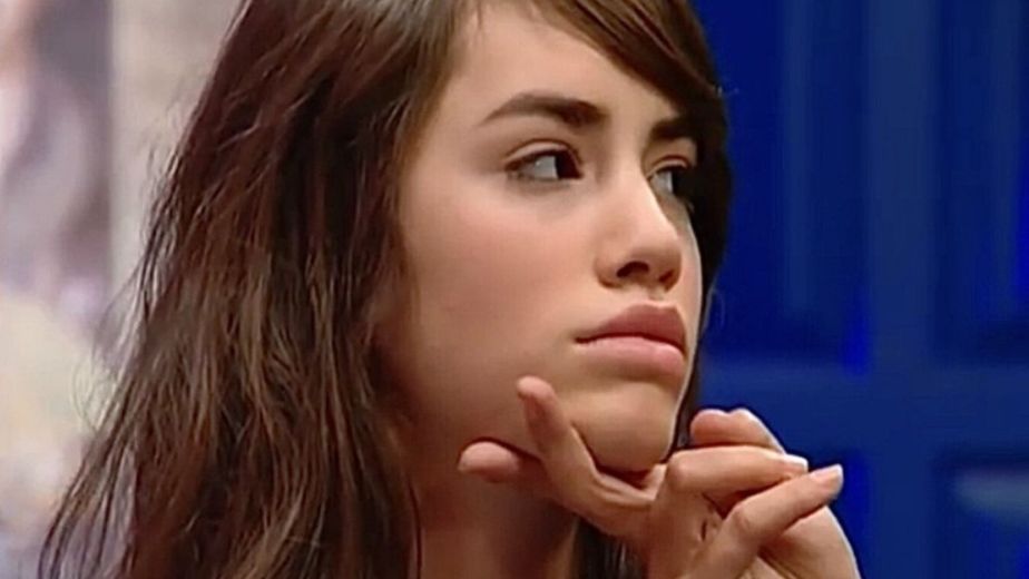 La mandó al frente: una excompañera de Lali Espósito en Casi Ángeles reveló cómo se dio cuenta que tuvo su primera vez