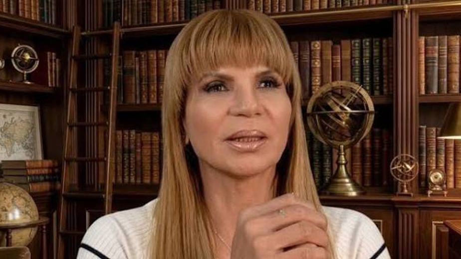 Mhoni Vidente reveló qué signos del zodiaco recibirán "mucho dinero" en el mes de octubre