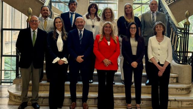 "Fueron electos por unanimidad la doctora Marcela Fabiana Ruiz, como presidenta y el doctor Luis José Cossio, como vicepresidente".