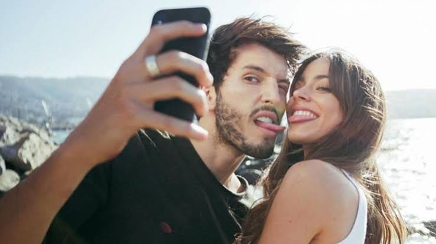 Sebastián Yatra y Tini.