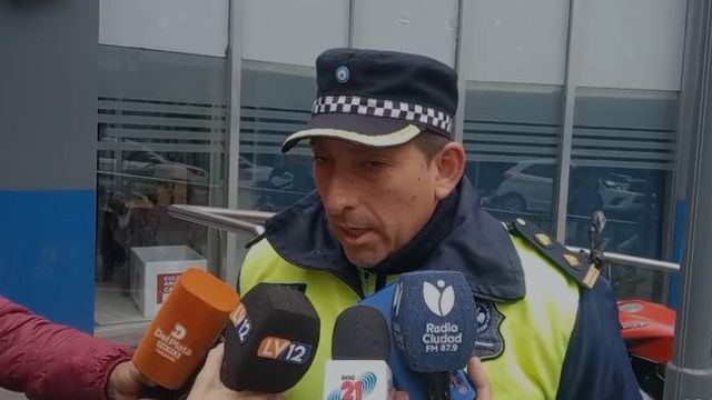 El comisario Sergio Albornoz brindó precisiones sobre el hallazgo y la identificación de la sospechosa.