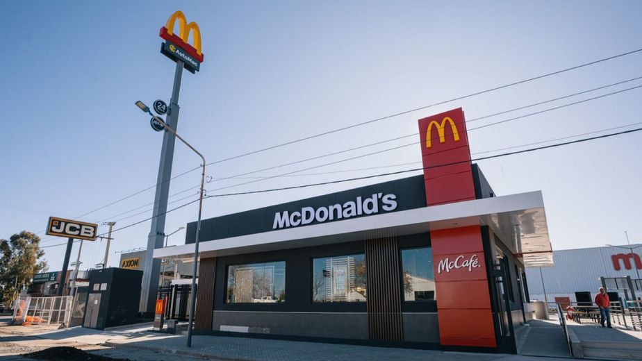 Cuánto cuesta festejar un cumpleaños en McDonald’s para 20 niños en septiembre 2026 y qué incluye