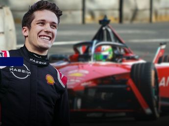 Fórmula 1: quién es Sacha Fenestraz, el cordobés que trabaja en Ferrari