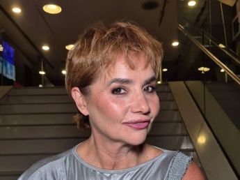 Vestido metalizado y botas de caña alta: Nancy Pazos arrasó con un audaz look y se llevó todas las miradas