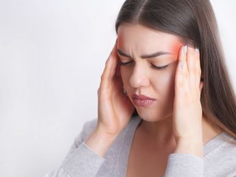 La Organización Mundial de la Salud (OMS) recomienda: los 10 alimentos para manejar las migrañas