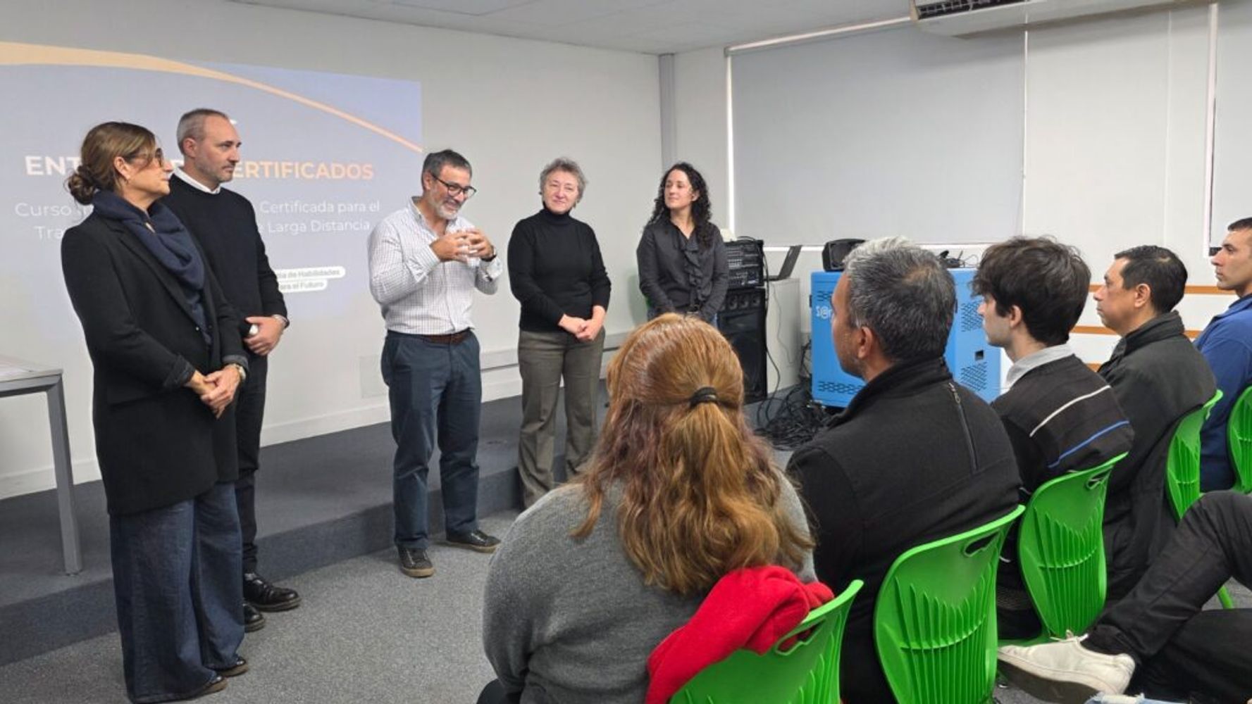 Fundación Flechabus amplía su propuesta de capacitación para conductores y profesionales del transporte.