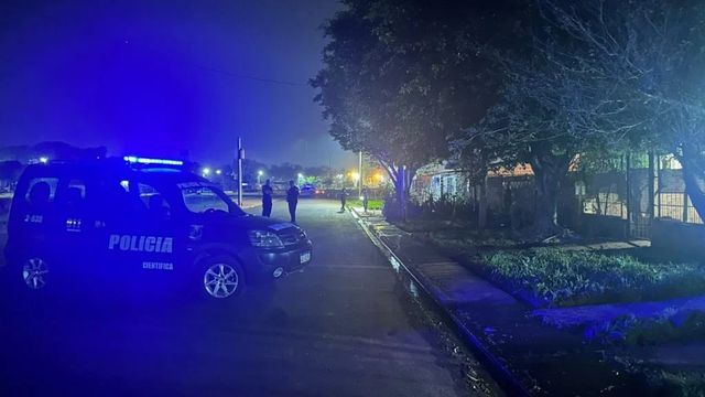 Motociclista murió tras despistar en el barrio A-4 de Posadas.