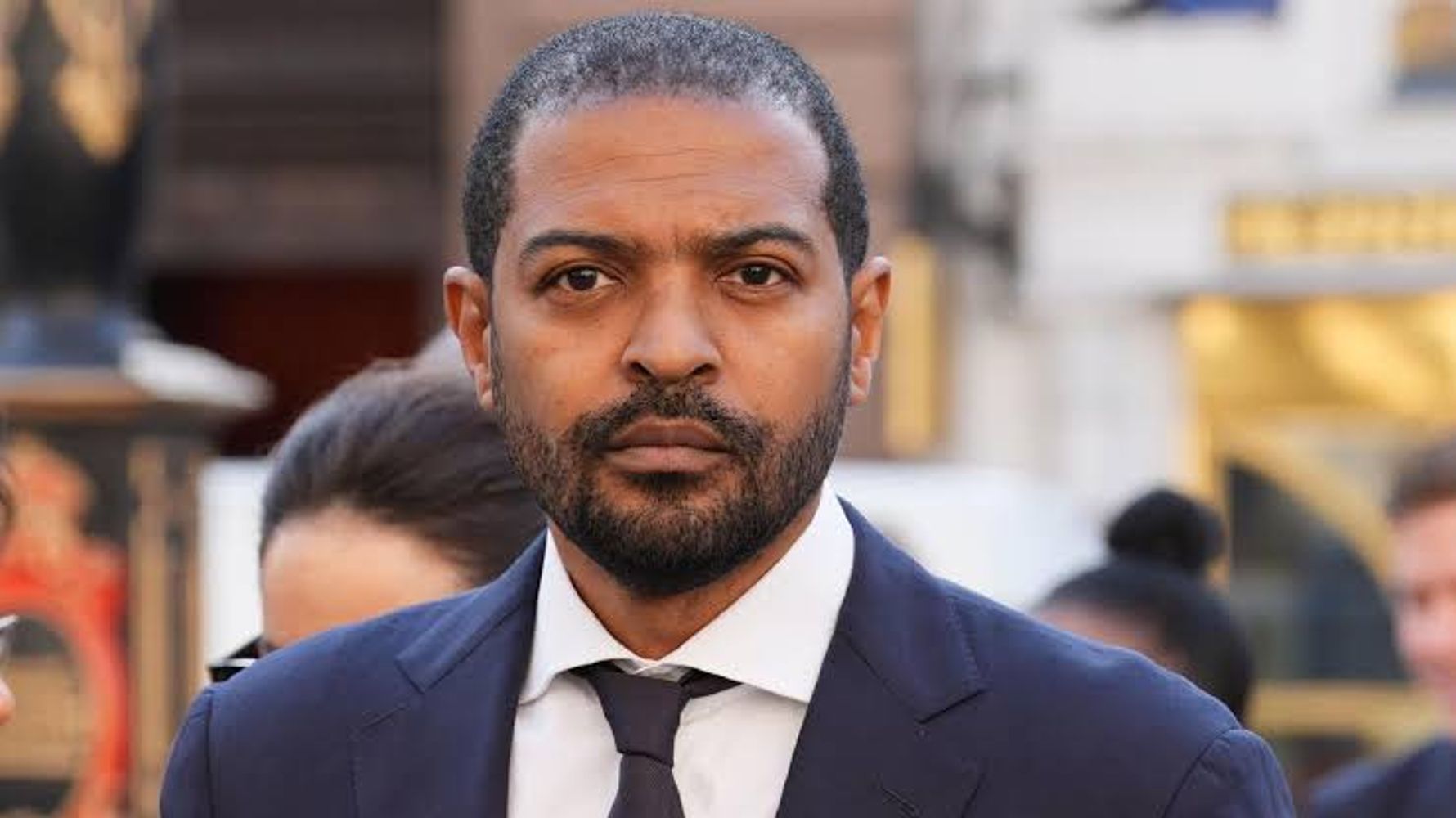 El actor británico deberá comparecer ante el Tribunal de Magistrados de Westminster el 21 de octubre de 2026.