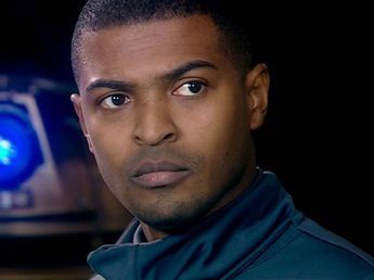 Escándalo en Reino Unido: el actor de Doctor Who quedó envuelto en una gravísima acusación