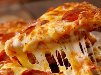 Llega la Noche de la Pizza y la Empanada 2026: descuentos del 50%, 3x2 y todas las pizzerías adheridas