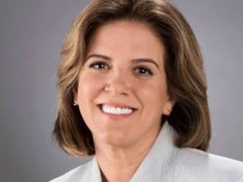 Bárbara Tijerina, experta en comunicación no verbal: "Si algo no te gusta, el pie se va a empezar a mover"