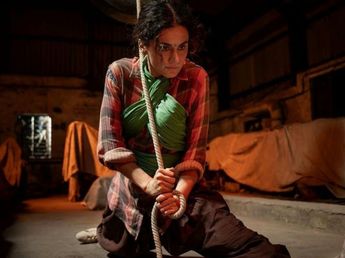La película india de Netflix que lleva la venganza de una madre al límite