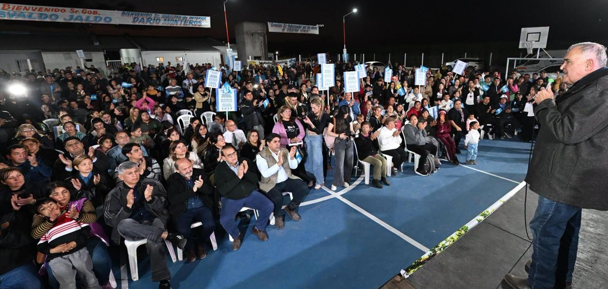 El gobernador destacó el impacto de la obra en la seguridad vial durante una recorrida por El Naranjito.