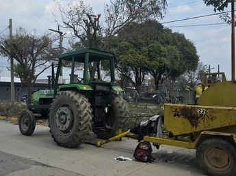 Córdoba: quedó atrapado en una trituradora de ramas y murió