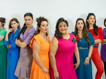 Un testamento, ocho versiones y una herencia en disputa: la comedia teatral que estrena en Córdoba