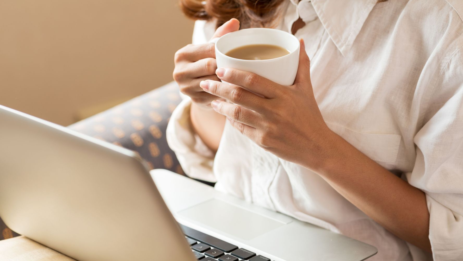 Tomar café, ¿es bueno para mantenerse productivo?