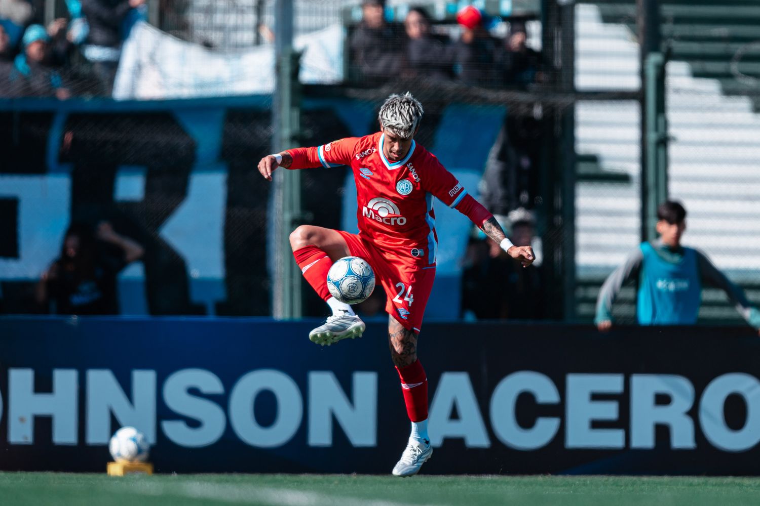 Belgrano visitó a Sarmiento en Junín por la fecha 8 del Clausura.