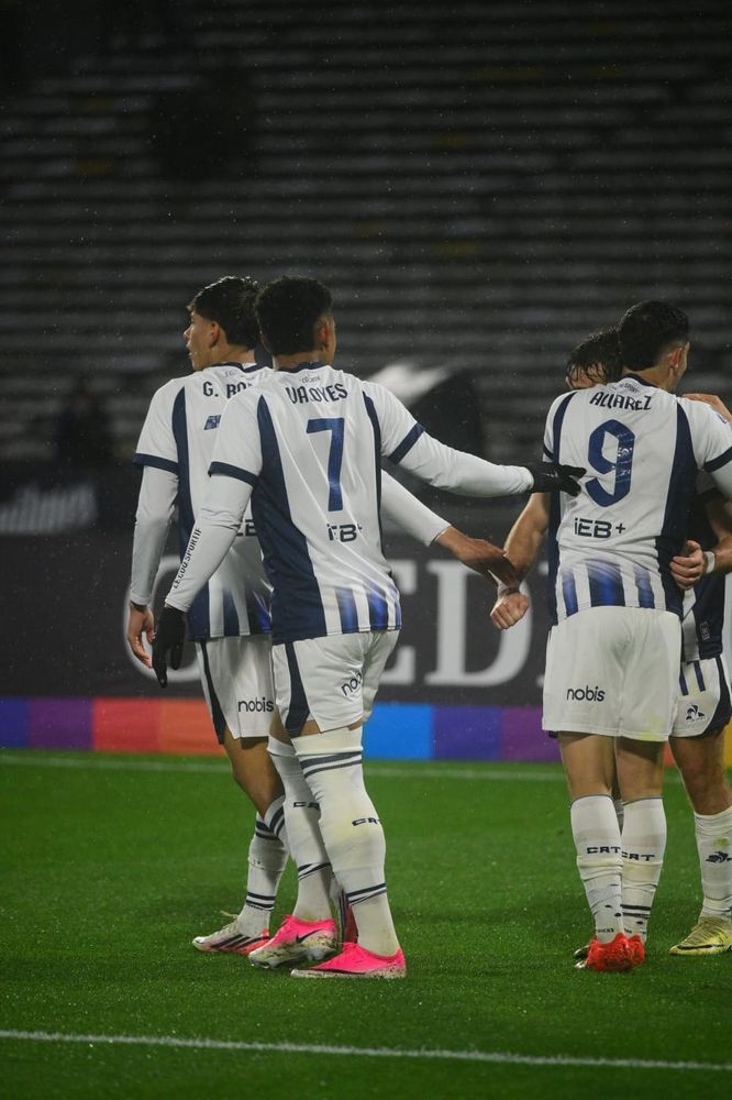 Talleres, con Diego Valoyes de nuevo en cancha para reforzar la ofensiva.